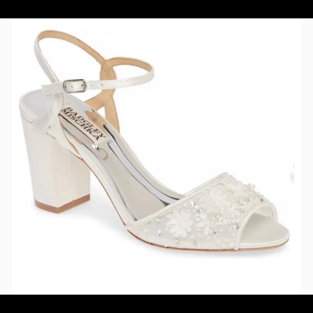Like New- Badgley Mischka Carlie Beaded Sandal
